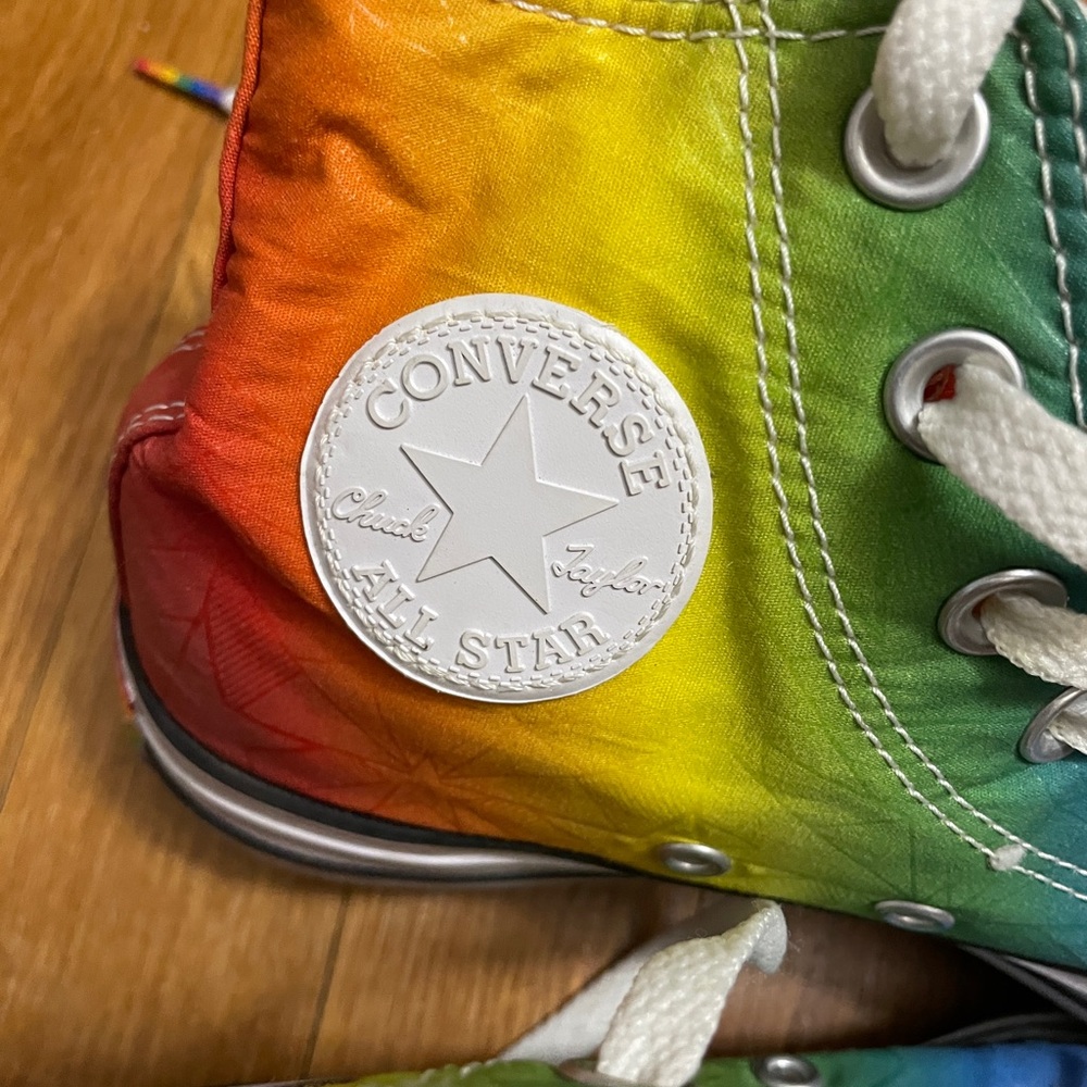 EUC Converse All Star Rainbow Chuck Taylor High-Top Sneakers Women Sz 5 - Picture 6 of 9